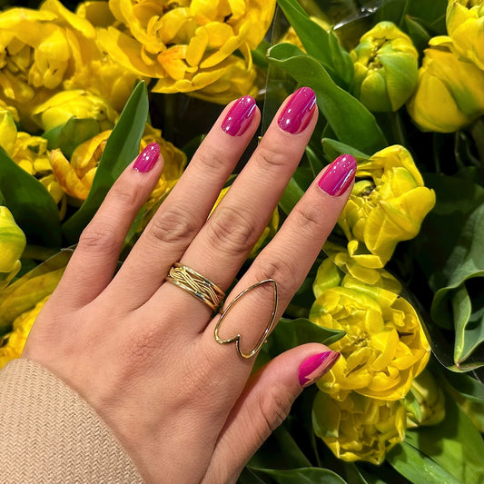 HOT PINK GLAZED DONUT PRESS ON NAILS