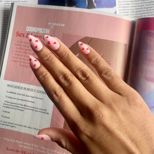 YOU’RE MY SWEETHEART PRESS ON NAILS